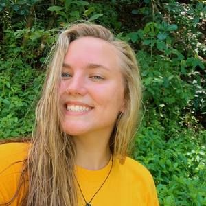 Meet your Posher, Stefanie